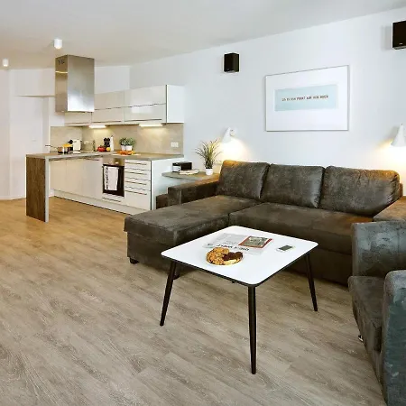 6 Person In Apartamento *